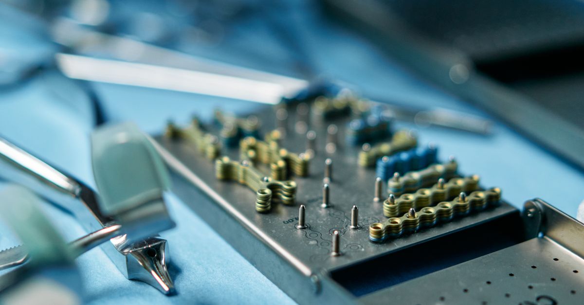 Addressing longevity challenges in neural implants with cutting-edge technology Addressing longevity challenges in neural implants with cutting-edge technology