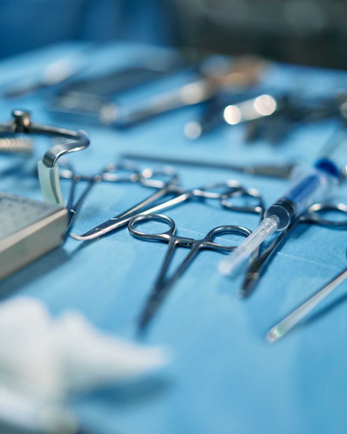 Allis Tissue Forceps — view 1