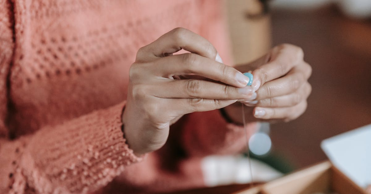 How to make adjustable bracelet with string