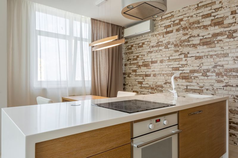 Spotless modern kitchen after an end of lease clean in Sydney