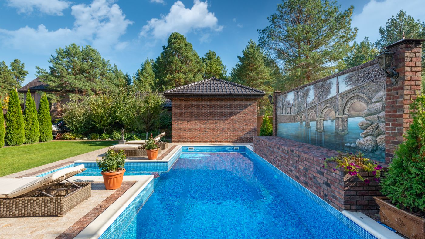Above-Ground Pool Winterizing: The Wall Pressure and Chemistry Details