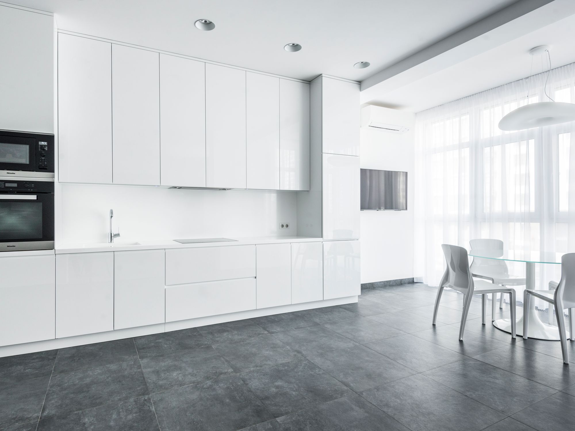 Kitchen Spraying in South Norwood, Croydon — specialist spraying kitchen cabinets to a factory finish