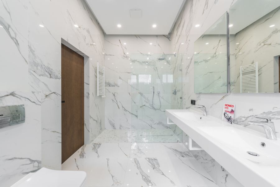 Textured stone wall cladding