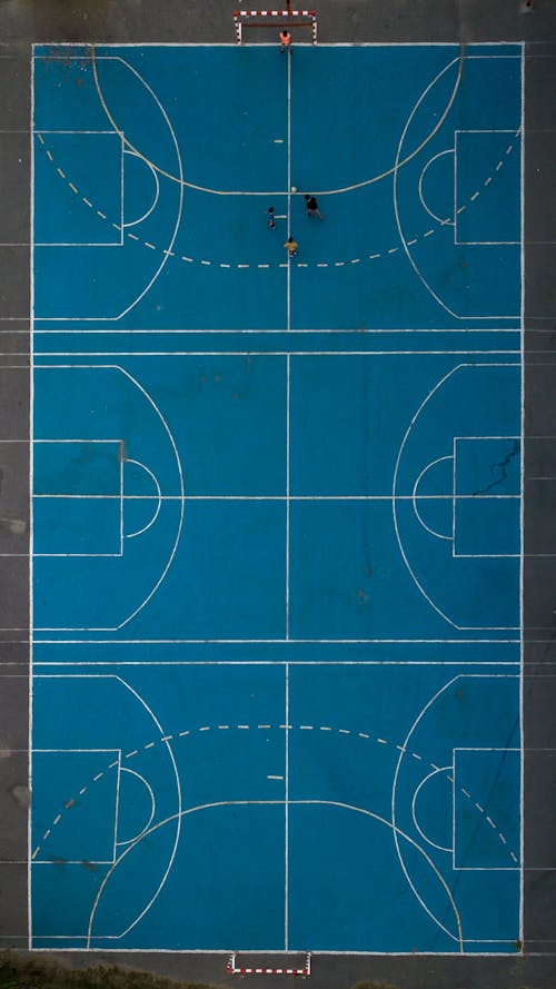 Immagine gratuita di campo da basket, fotografia aerea, ripresa da drone