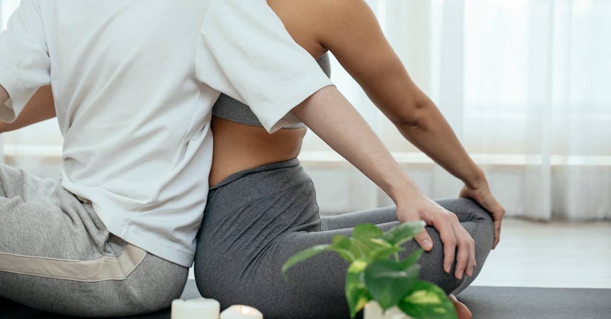 How much money does a yoga instructor make per year