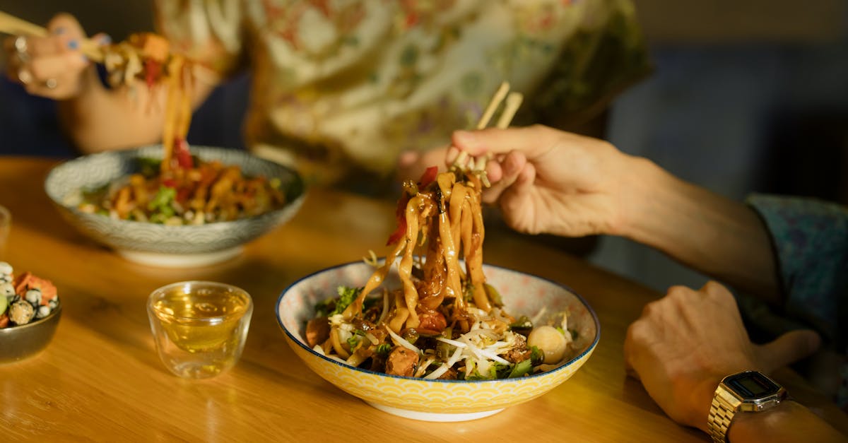 How much meat per person for Chinese fondue