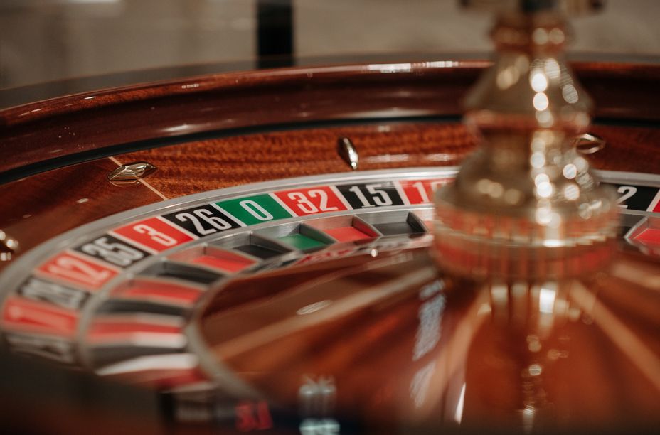 Online Casino: Spielautomaten und Live-Spiele im Überblick