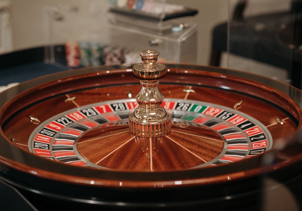 Online Casino: Spielautomaten und Live-Spiele im Überblick
