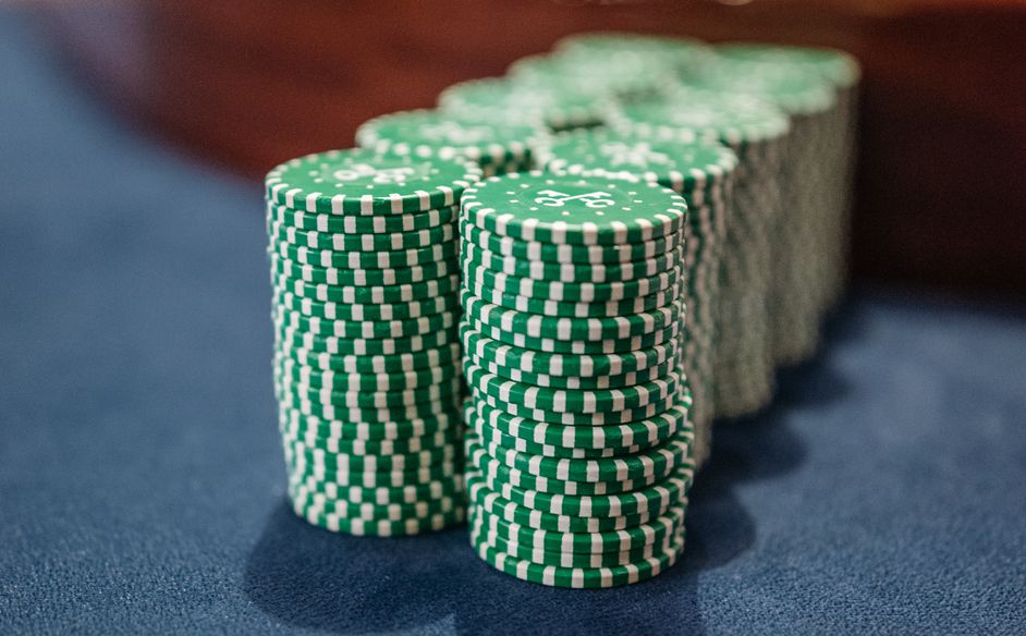 Online Casino: Spielautomaten und Live-Spiele im Überblick