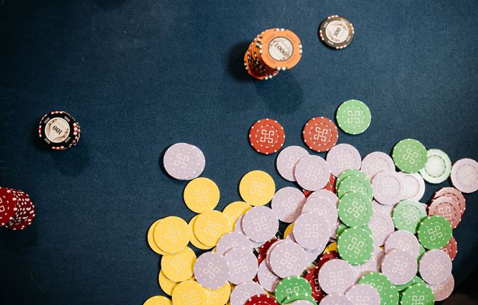 Online Casino: Spielautomaten und Live-Spiele im Überblick