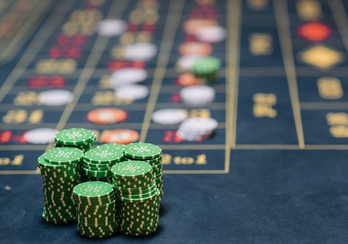 moderne Casino-Spiele mit Crash Games und Game Shows auf einem Bildschirm