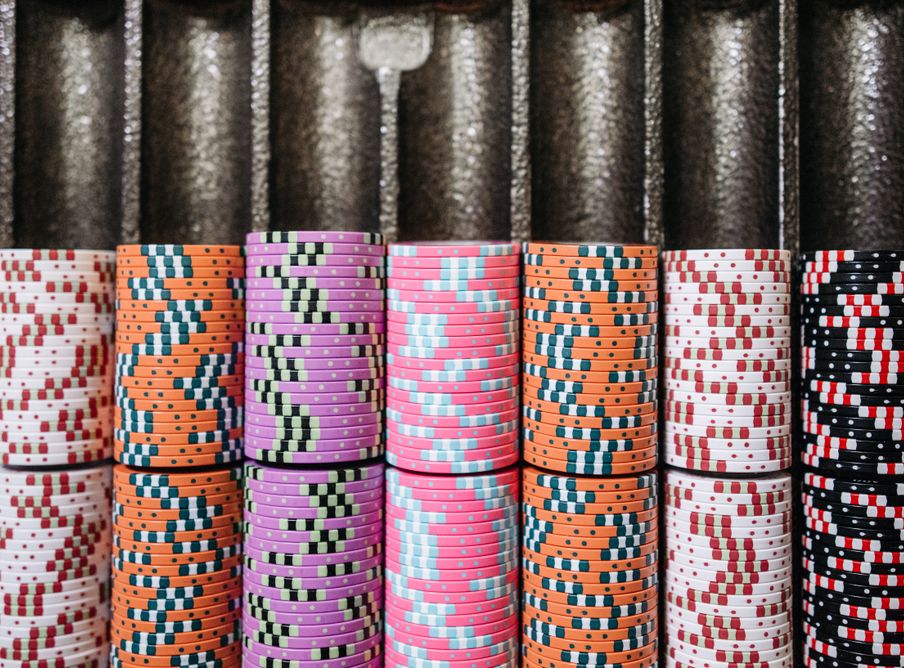 Online Casino: Spielautomaten und Live-Spiele im Überblick