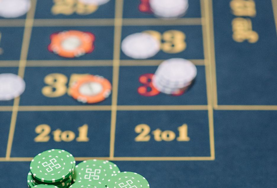Online Casino: Spielautomaten und Live-Spiele im Überblick
