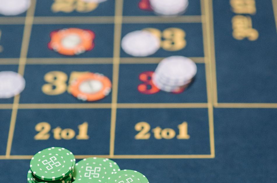 Online Casino: Spielautomaten und Live-Spiele im Überblick