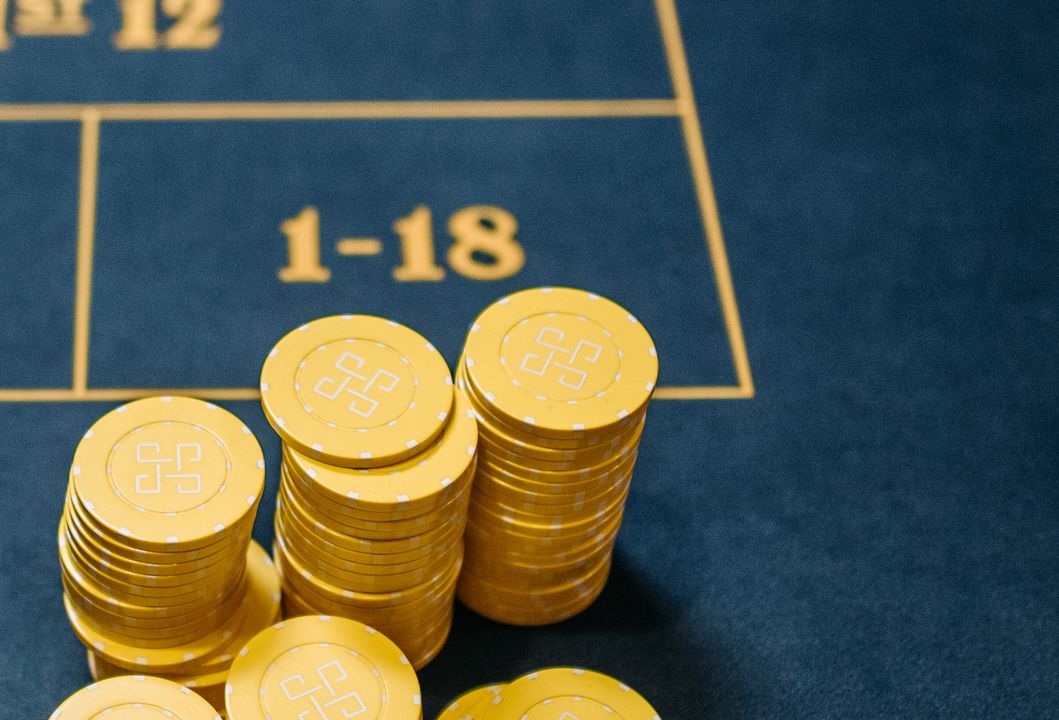 Online Casino: Spielautomaten und Live-Spiele im Überblick