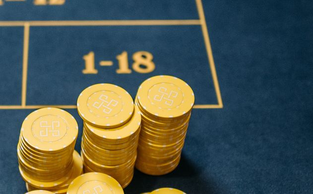 Online Casino: Spielautomaten und Live-Spiele im Überblick