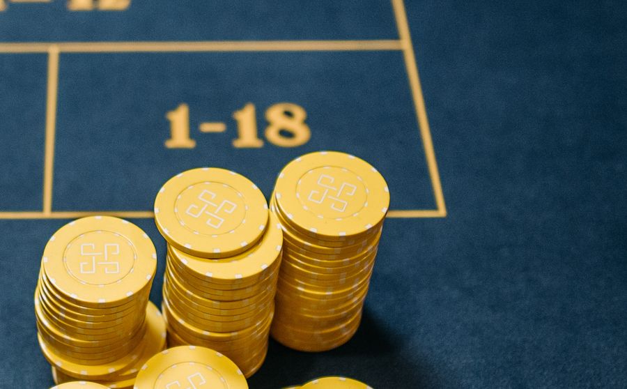 Online Casino: Spielautomaten und Live-Spiele im Überblick