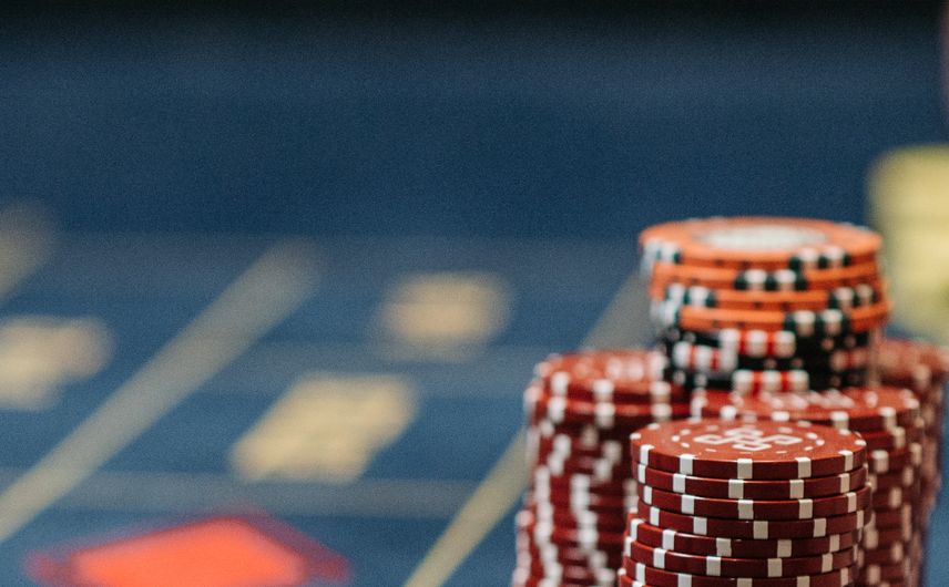 Online Casino: Spielautomaten und Live-Spiele im Überblick