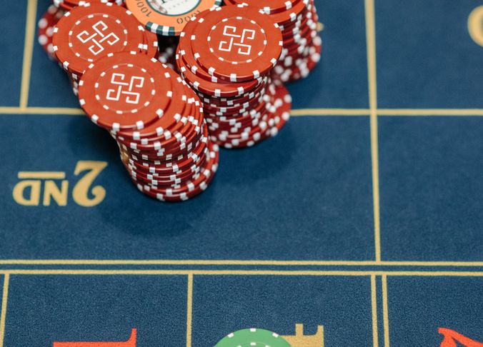 Online Casino: Spielautomaten und Live-Spiele im Überblick
