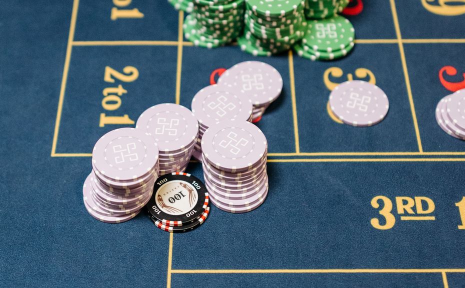 Online Casino: Spielautomaten und Live-Spiele im Überblick