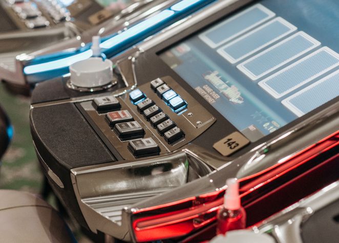 Online Casino: Spielautomaten und Live-Spiele im Überblick