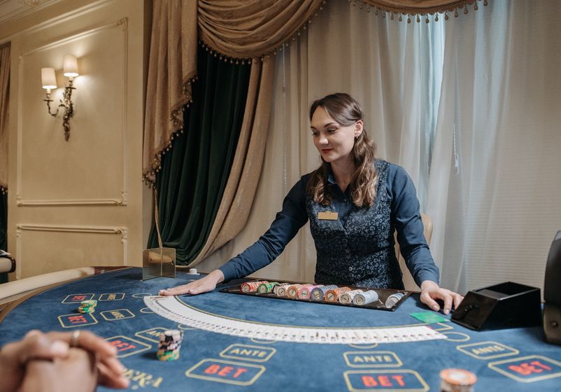 Online Casino: Spielautomaten und Live-Spiele im Überblick