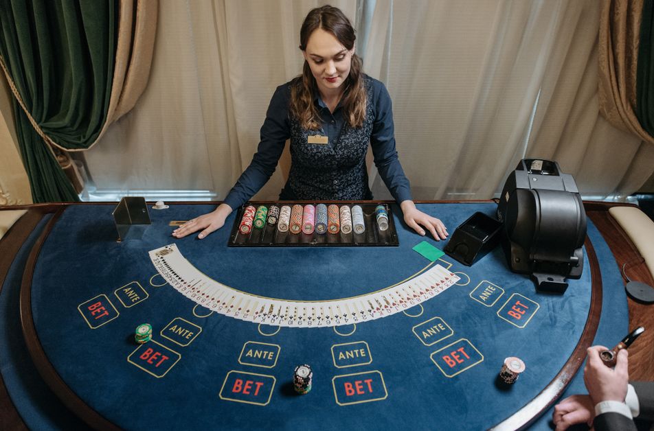 Online Casino: Spielautomaten und Live-Spiele im Überblick