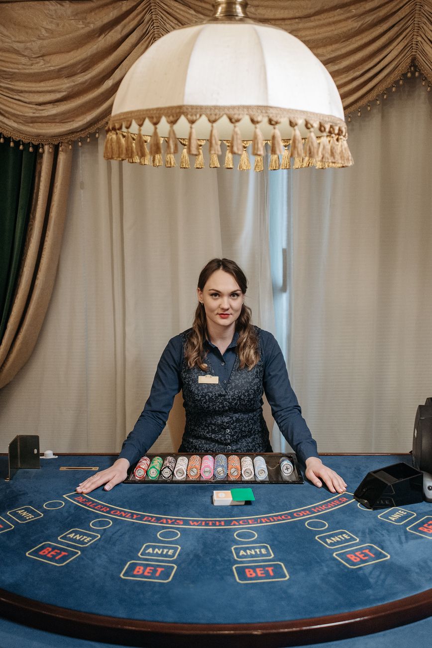 Juegos de bingo en vivo con crupieres profesionales