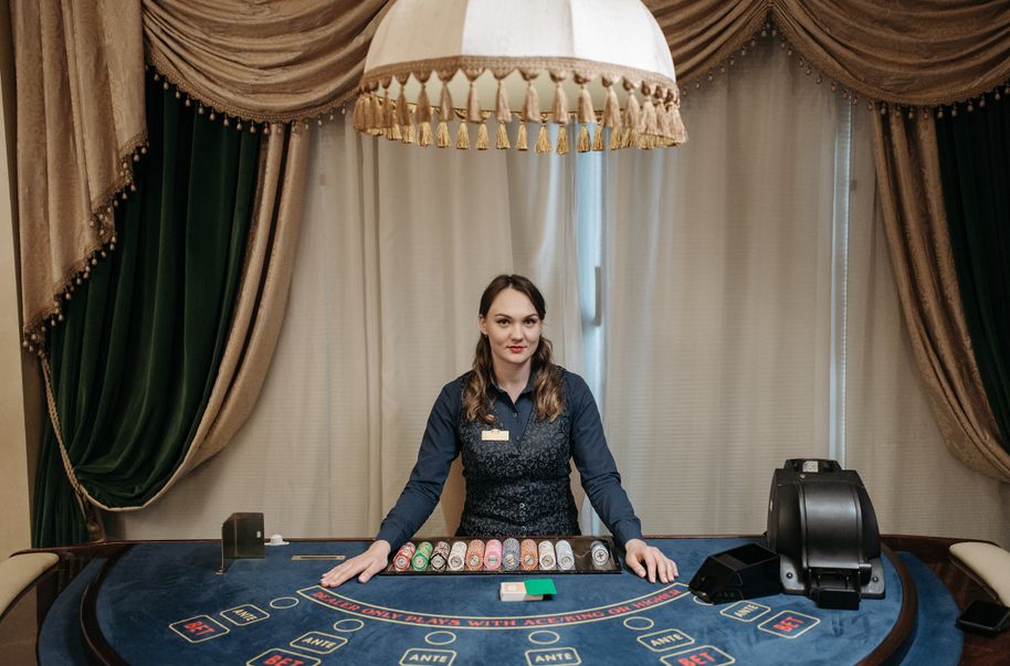 Online Casino: Spielautomaten und Live-Spiele im Überblick