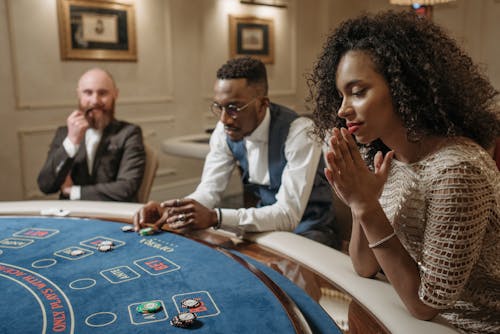 Gratis lagerfoto af blackjack, casino tokens, chips