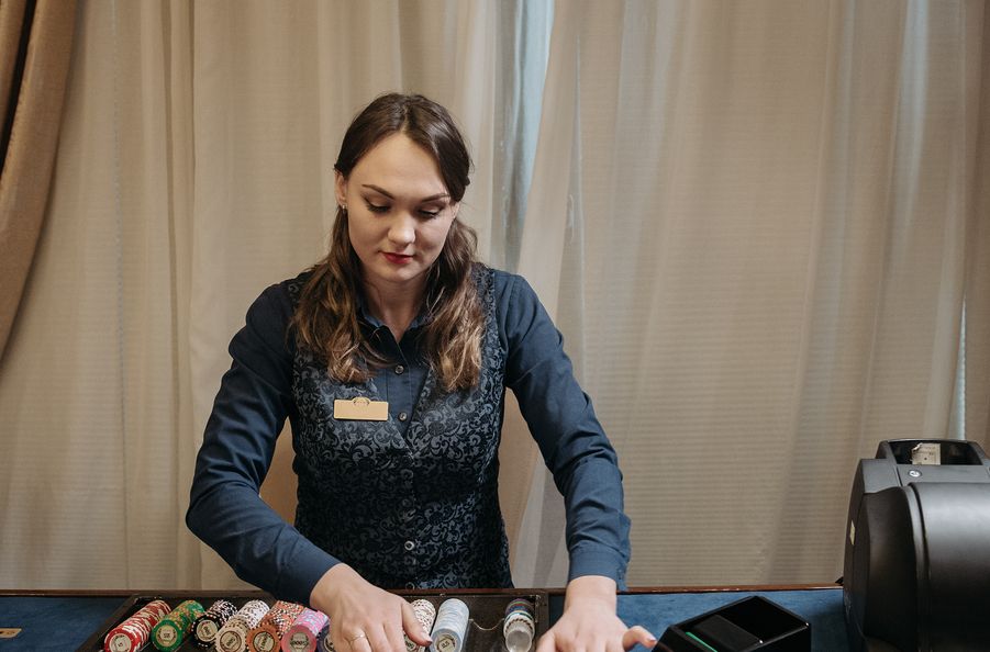 Online Casino: Spielautomaten und Live-Spiele im Überblick