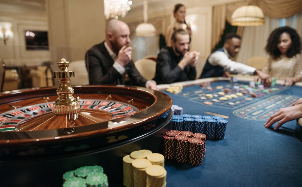 Online Casino: Spielautomaten und Live-Spiele im Überblick
