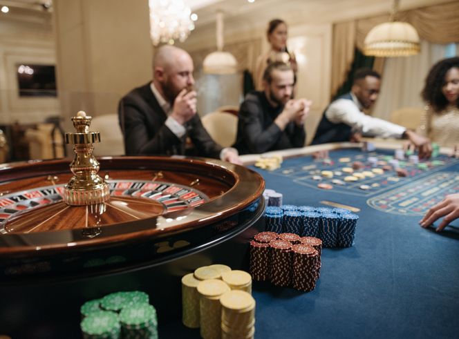 Online Casino: Spielautomaten und Live-Spiele im Überblick