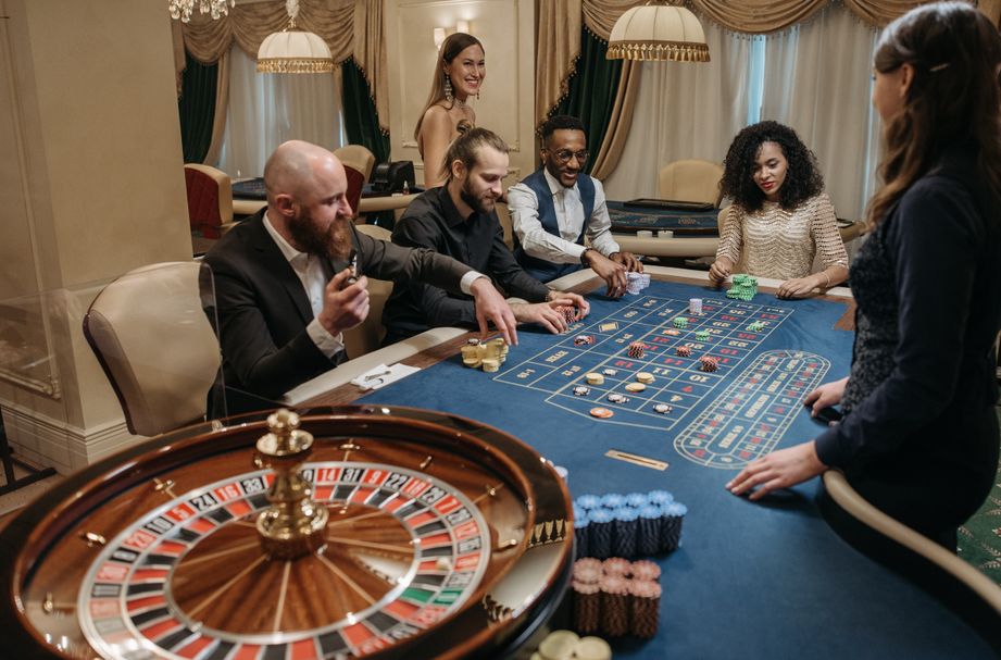 Betsson Bonus: Fortgeschrittene Blackjack-Strategien 1 Online Casino: Spielautomaten und Live-Spiele im Überblick