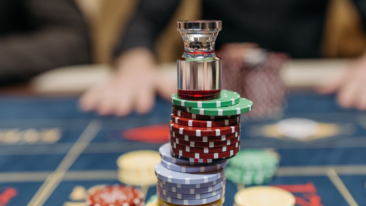 tikitakakasino.com