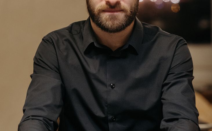 Online Casino: Spielautomaten und Live-Spiele im Überblick