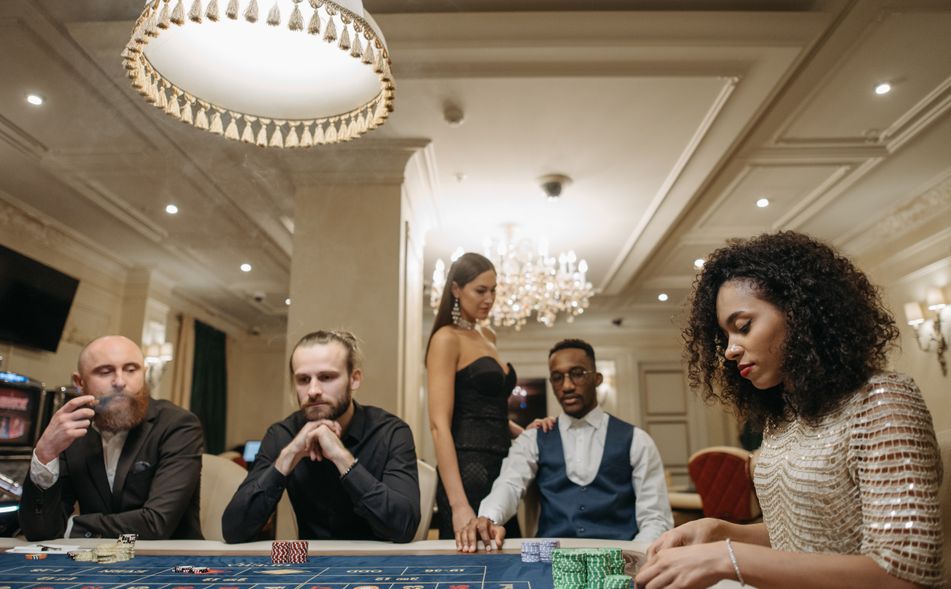 Online Casino: Spielautomaten und Live-Spiele im Überblick