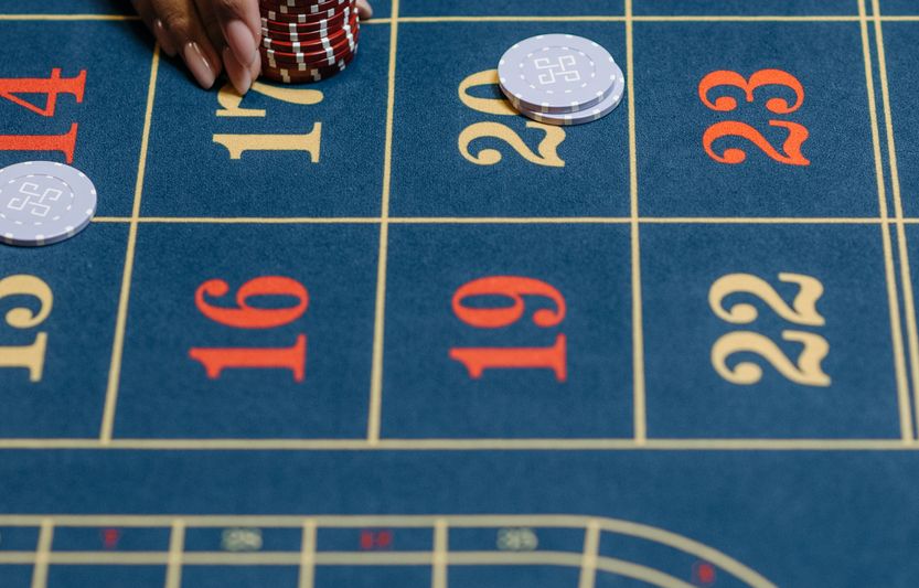 Online Casino: Spielautomaten und Live-Spiele im Überblick