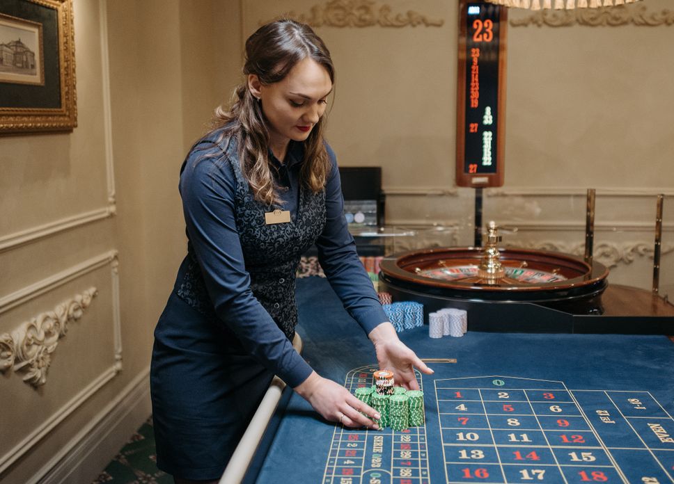 Online Casino: Spielautomaten und Live-Spiele im Überblick