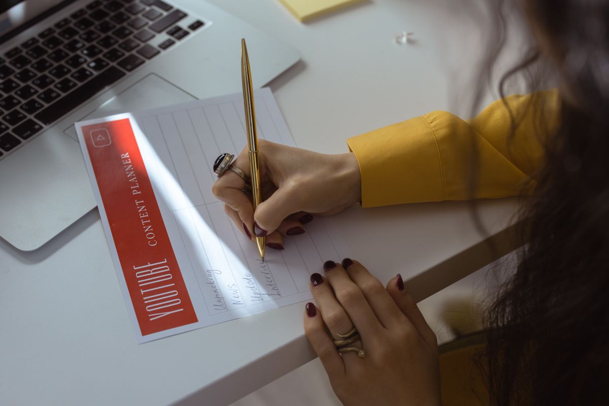 Pinterest-Pins planen: Dein DIY-Contentplan für November-Januar — Fertiges Werk
