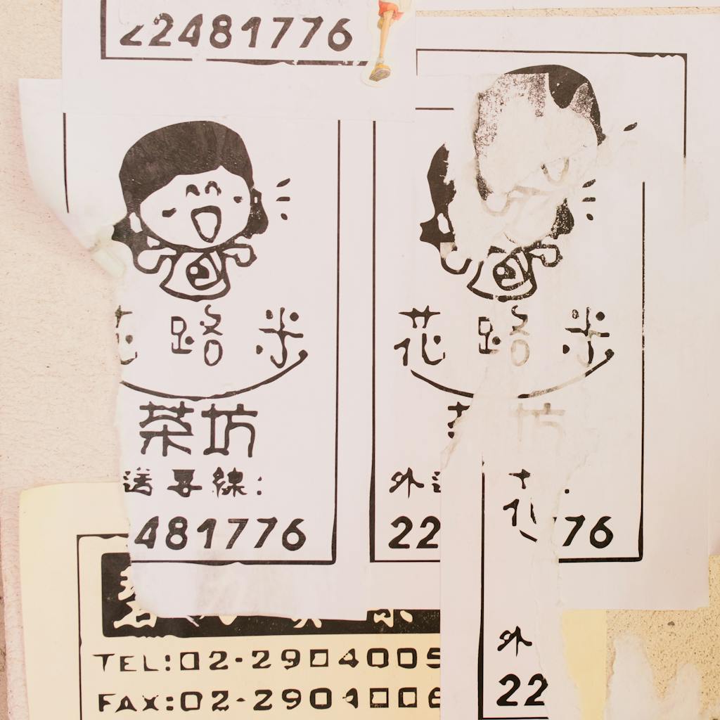 A visual representation of a well-designed PPC ad with compelling copy and a clear call-to-action, highlighting the effectiveness of paid advertising.