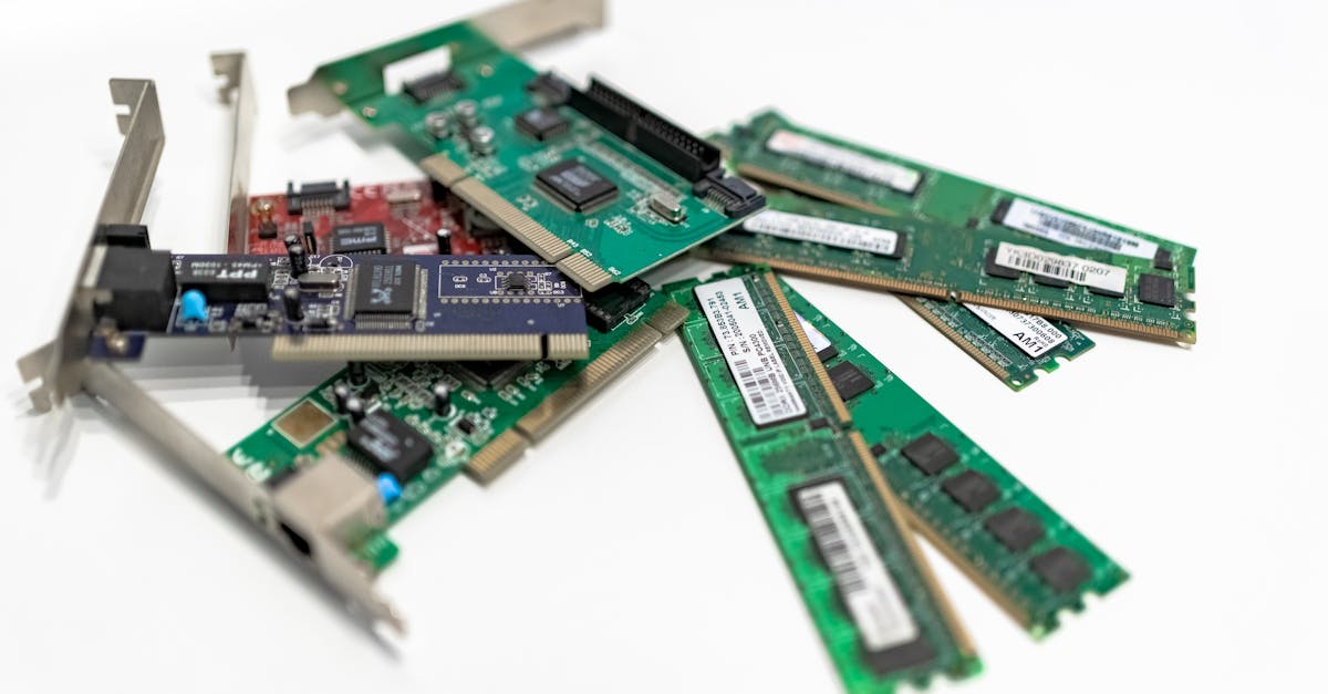 記憶體價格攀升!科技巨頭警告全球晶片危機加劇