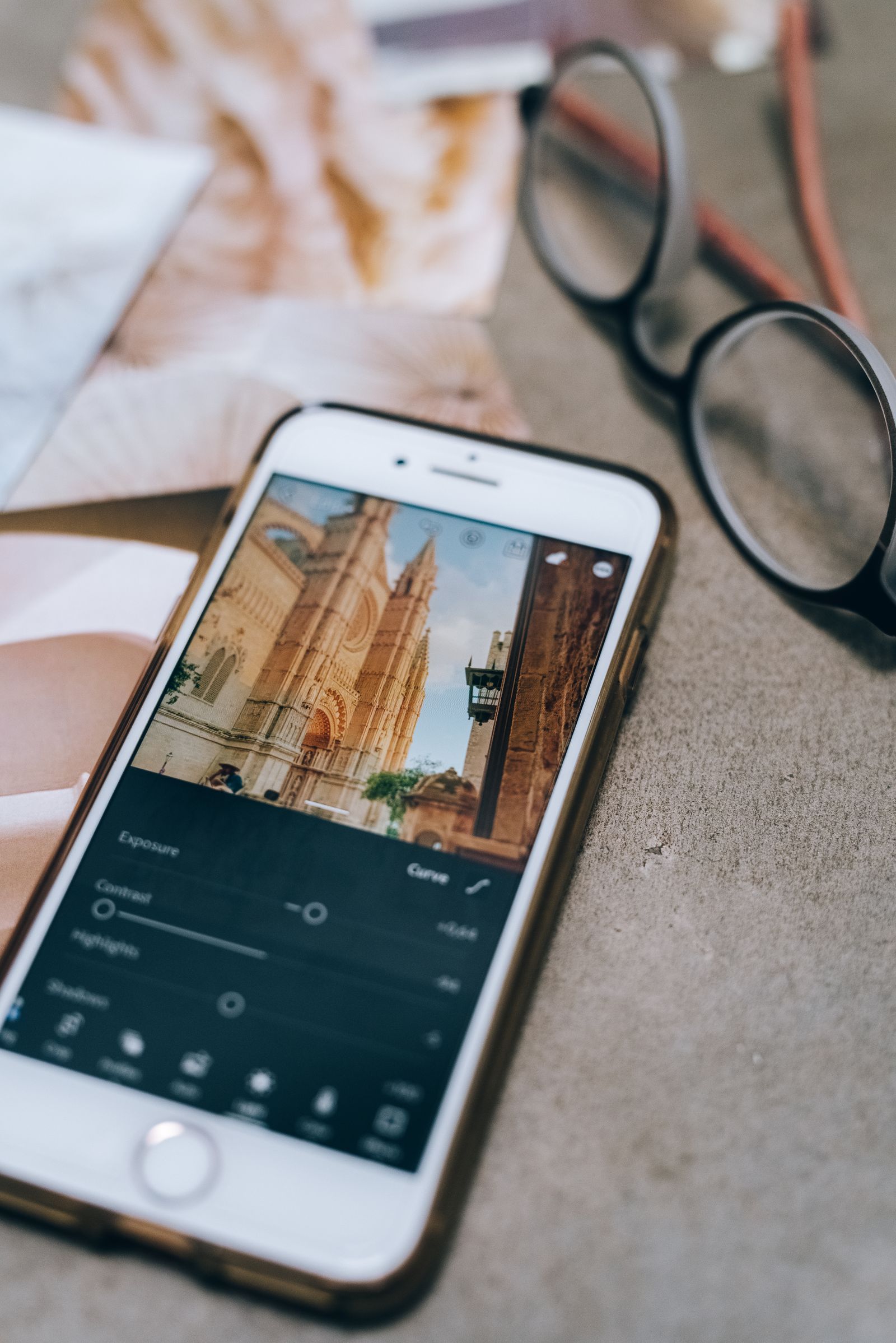 Does VSCO Remove Photo Metadata?