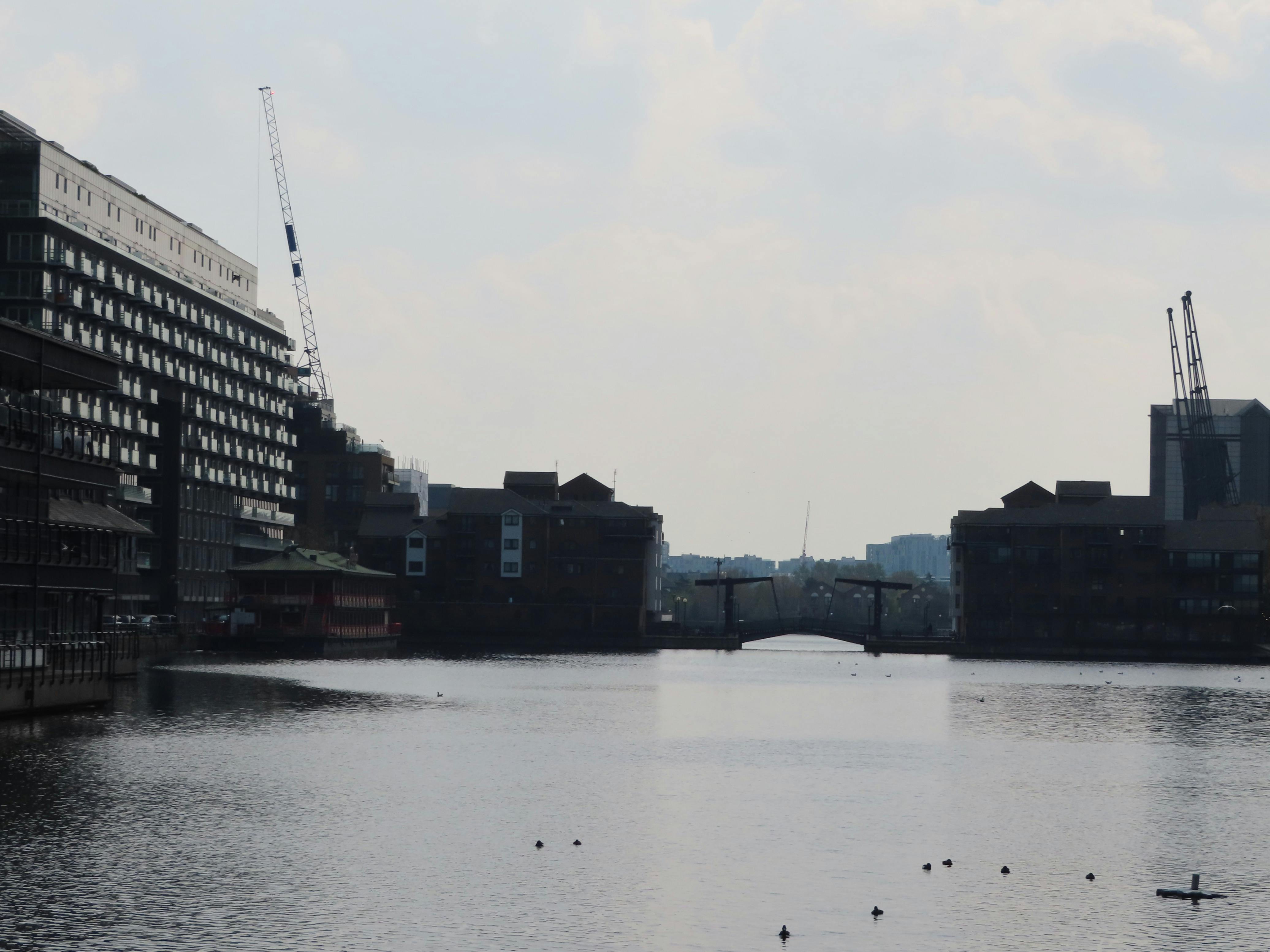 Person consulting doctor about diet