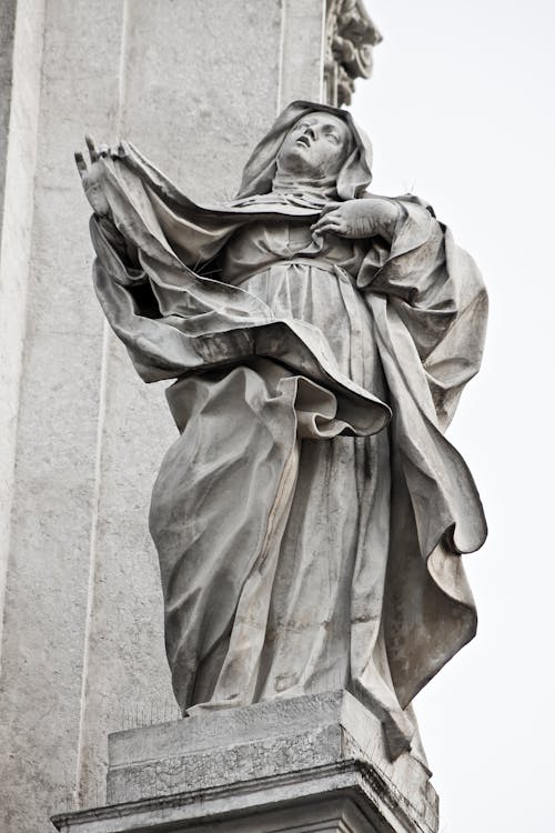 Marble Statue of Woman 