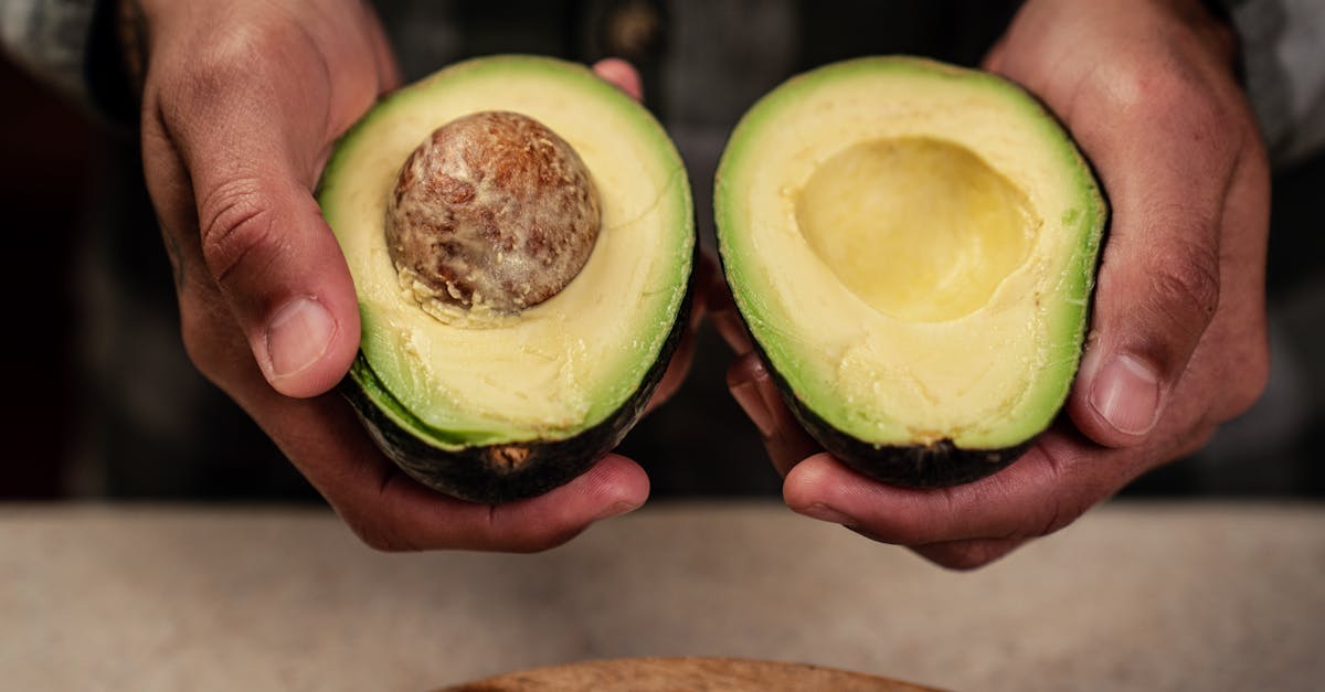 How to cut an avocado