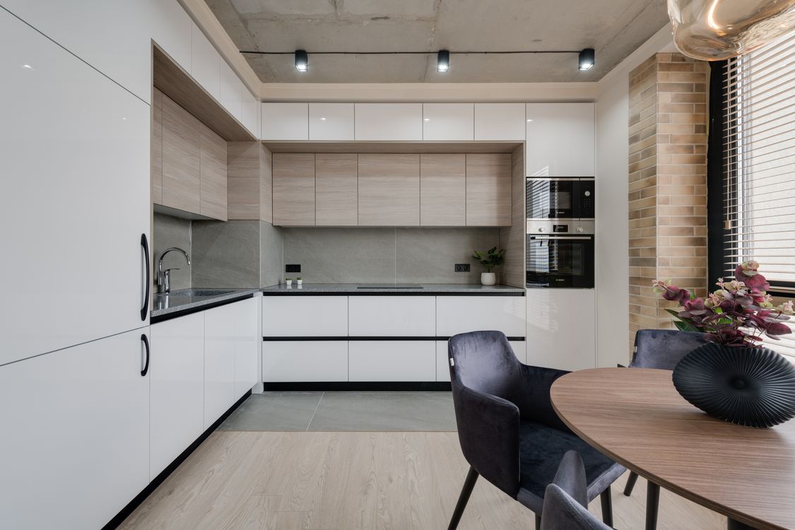 A Clean Dining Room · Free Stock Photo