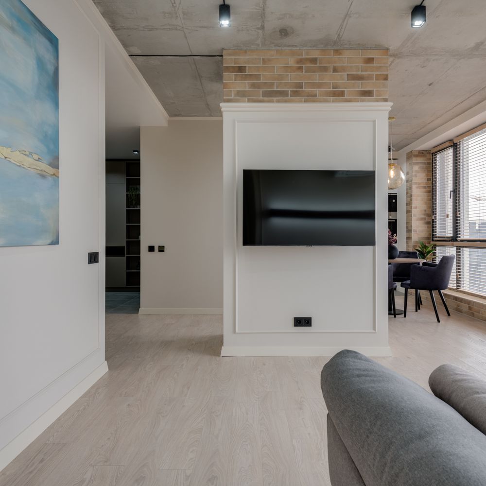 Nottingham — professional movers carrying furniture on a house move