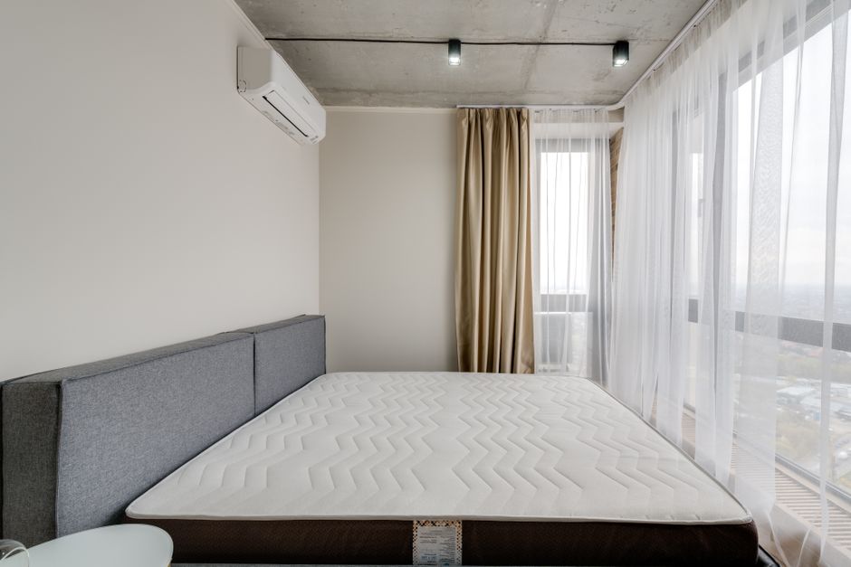 Vệ sinh giặt nệm, rèm cửa