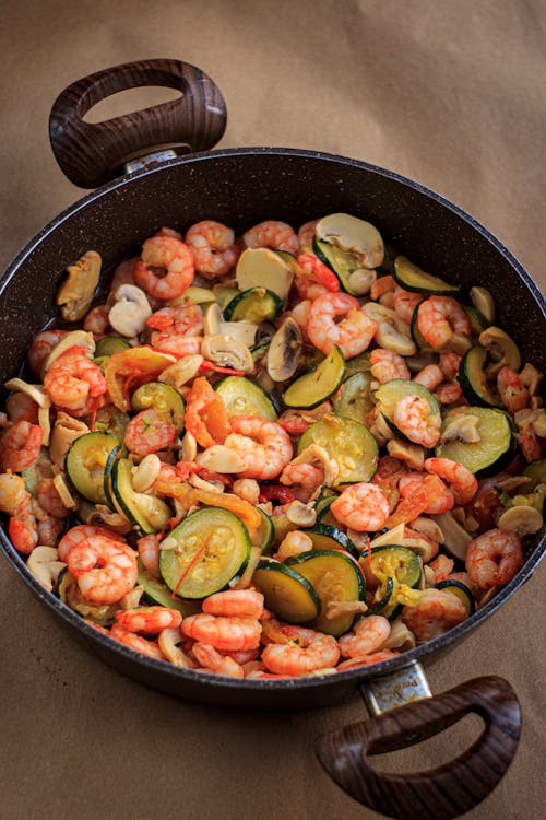 Cooked Shrimp in the Pot